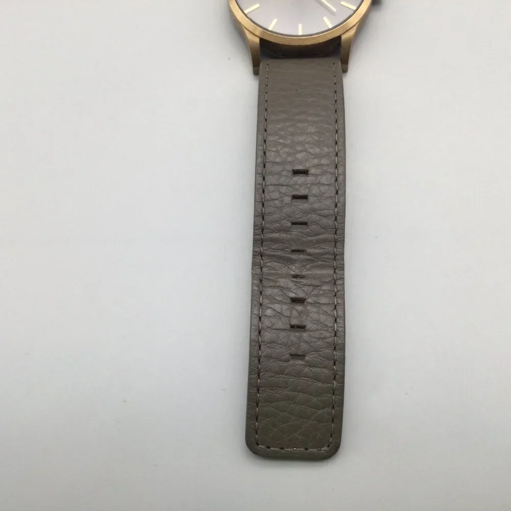 MVMT good used